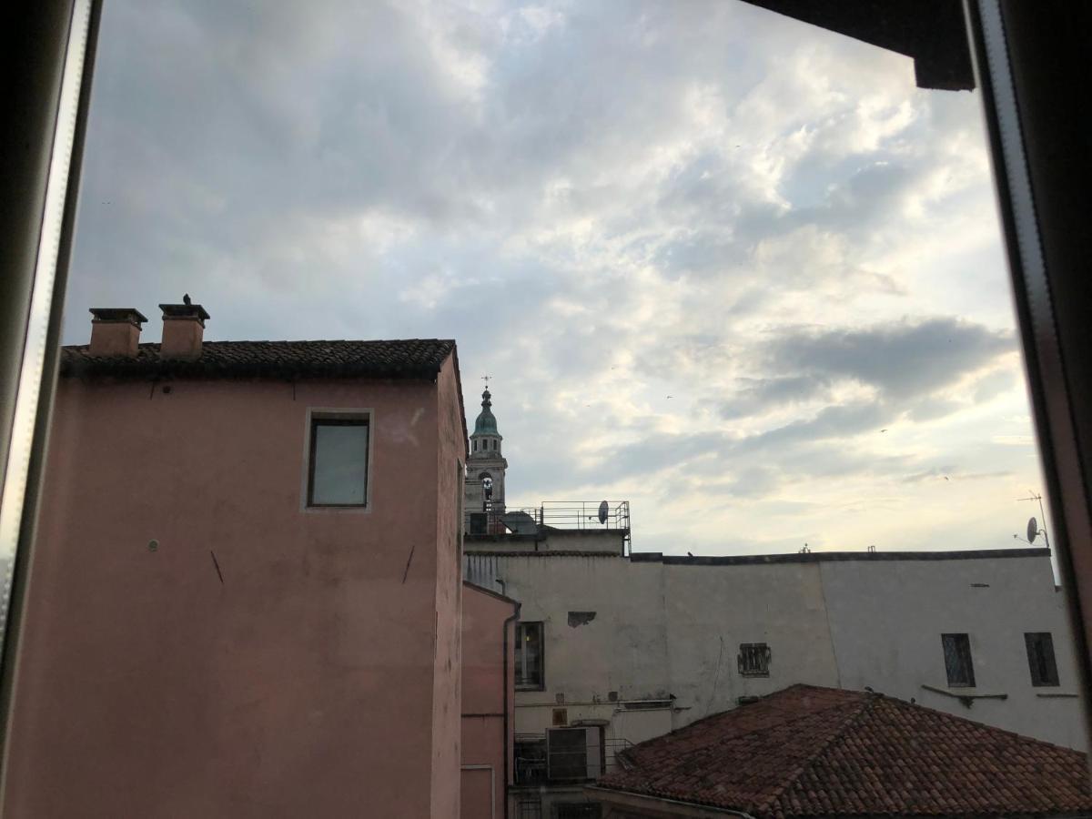 Residenza Privata Pedrotti Hotel Vicenza Eksteriør billede